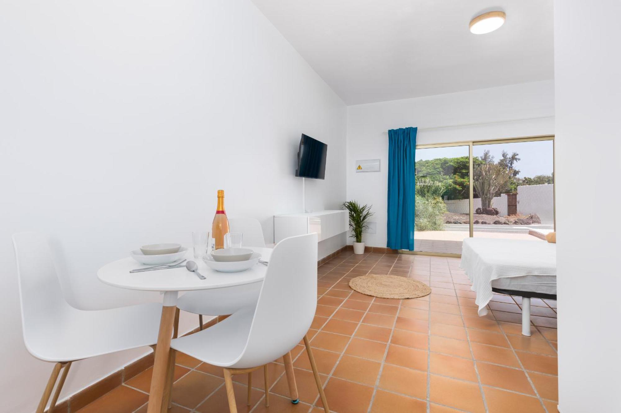 Flor De Hibisco Deluxe Apartments Pajara  Luaran gambar